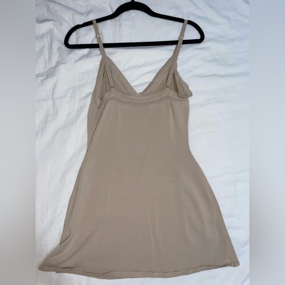 Meshki short dress - Picture 4 of 4